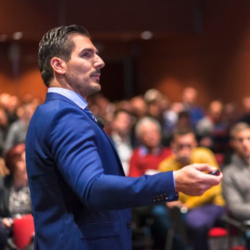 Presentation and public speaking coaching with Luke at Lyfe Path